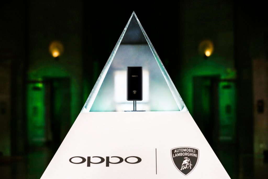 OPPO Launches its Flagship Phone the Find X and Expands into Europe 3